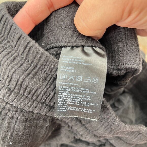 H&M Bundle of 2 Black and Tan Cotton Shorts Pull On with Pockets Women's XS - Picture 8 of 8